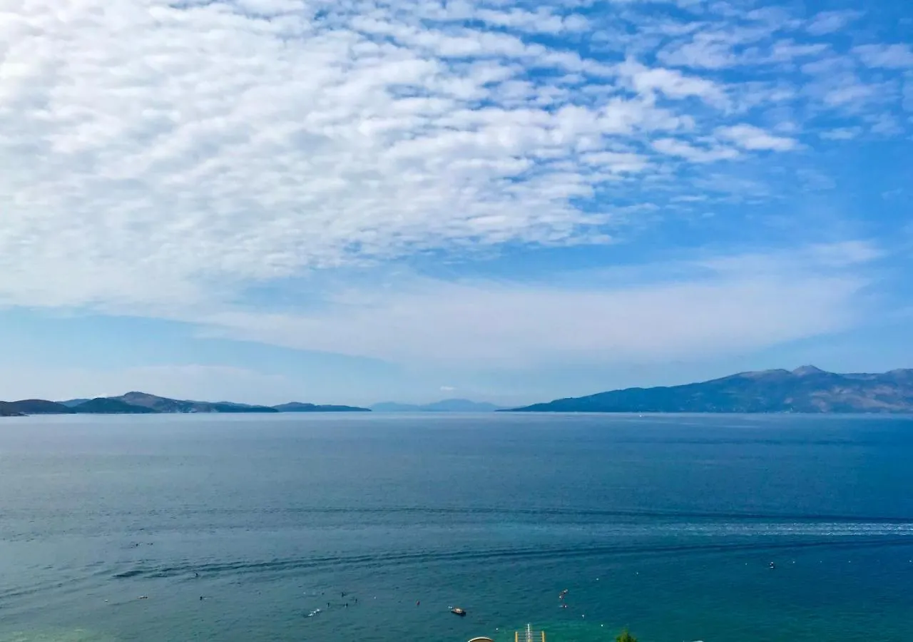 Apartament Amazing View Saranda 0*,  Albania